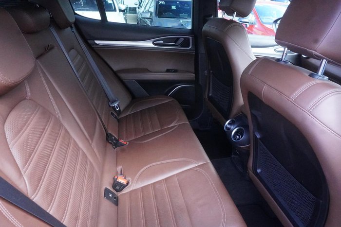 2018 Alfa Romeo Stelvio Ti