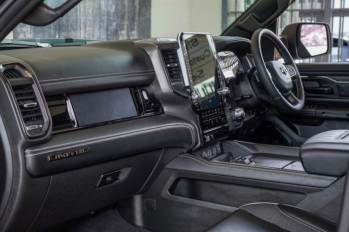 2025 RAM 1500 Limited Hurricane HO RamBox