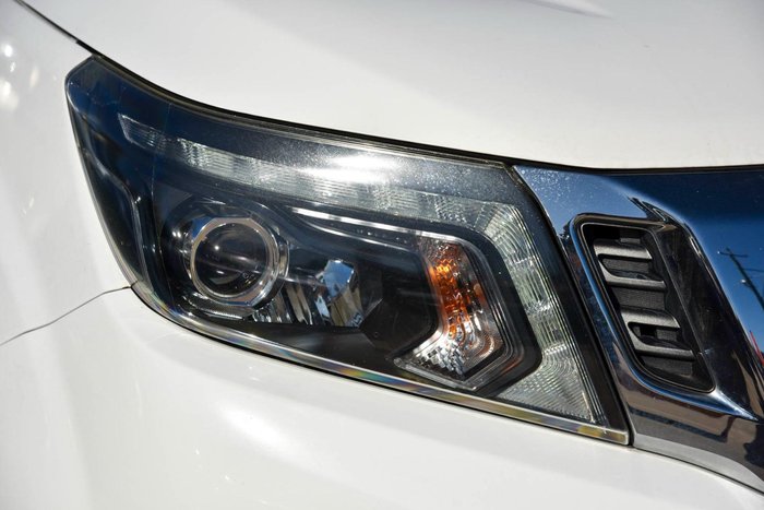 2019 Nissan Navara SL