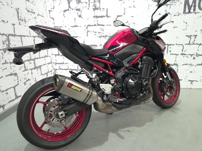 2024 Kawasaki Z900 (ZR900F) Z Black