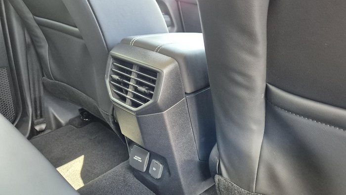 2025 Volkswagen Amarok TDI600 Style