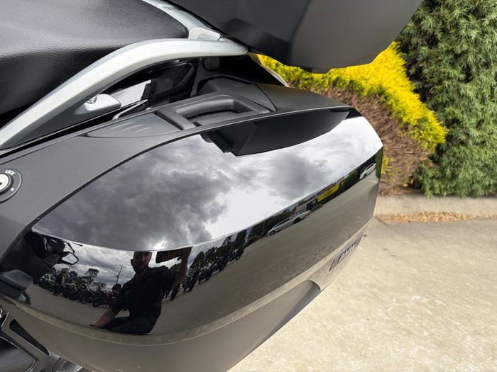 2023 BMW Motorrad R 1250 RT Black