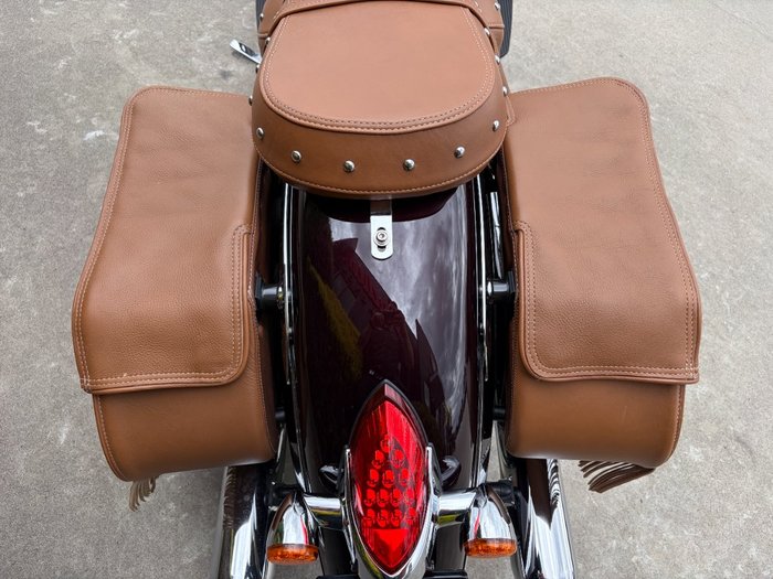 2021 Indian CHIEF VINTAGE CRIMSON METALLIC TOURER Maroon