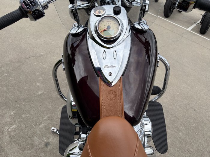 2021 Indian CHIEF VINTAGE CRIMSON METALLIC TOURER Maroon