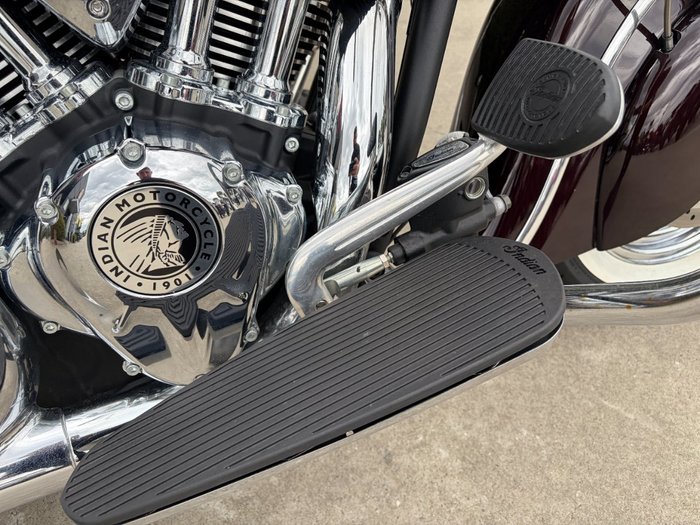 2021 Indian CHIEF VINTAGE CRIMSON METALLIC TOURER Maroon