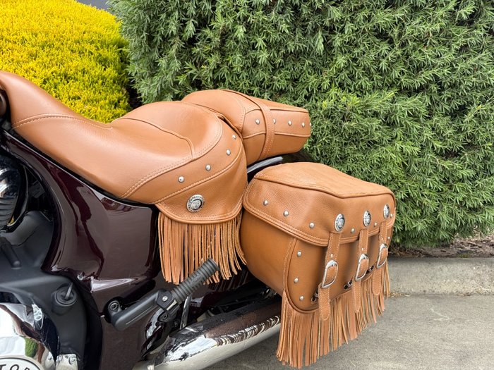 2021 Indian CHIEF VINTAGE CRIMSON METALLIC TOURER Maroon