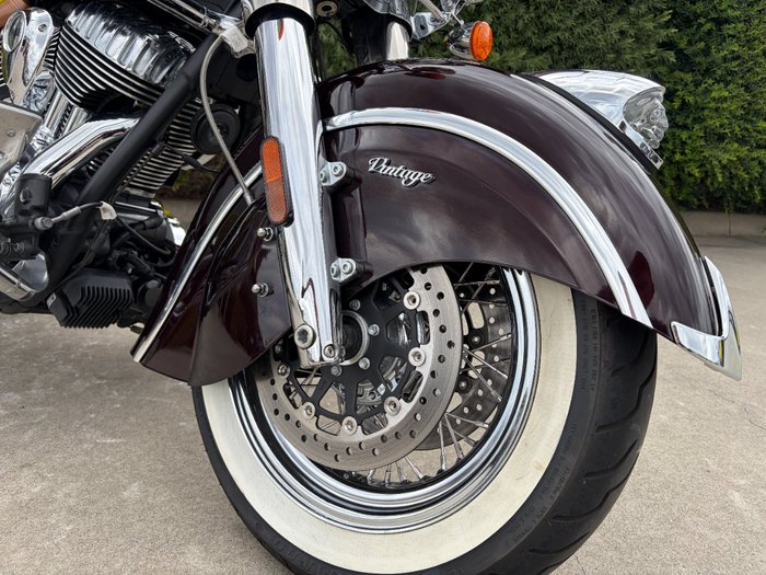 2021 Indian CHIEF VINTAGE CRIMSON METALLIC TOURER Maroon