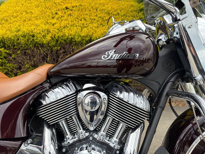 2021 Indian CHIEF VINTAGE CRIMSON METALLIC TOURER Maroon