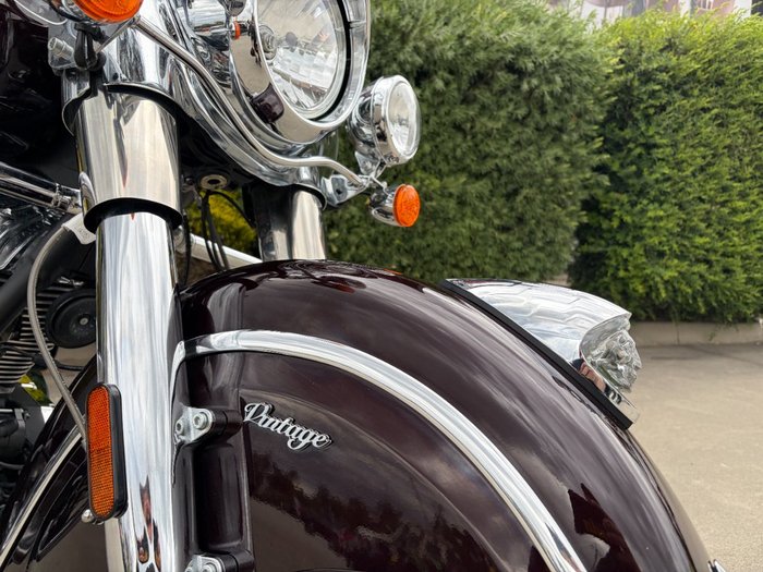 2021 Indian CHIEF VINTAGE CRIMSON METALLIC TOURER Maroon
