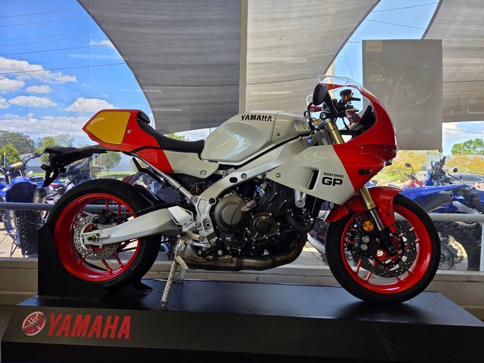 2025 Yamaha XSR900GP (MTM890ASP)