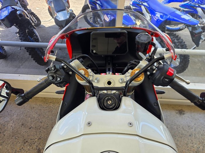 2025 Yamaha XSR900GP (MTM890ASP)