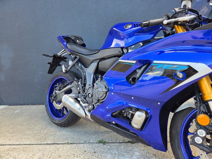 2025 Yamaha YZF-R7LA