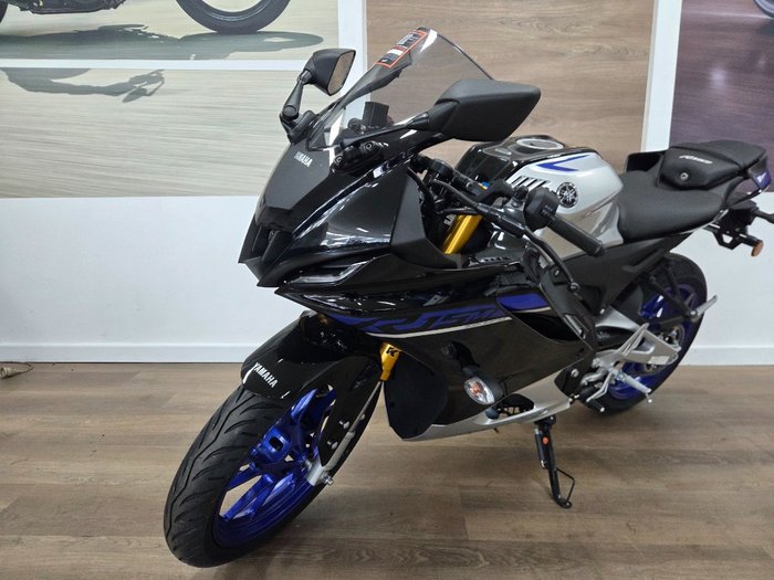 2024 Yamaha YZF-R15M