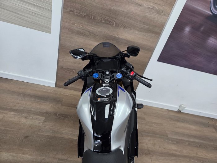 2024 Yamaha YZF-R15M