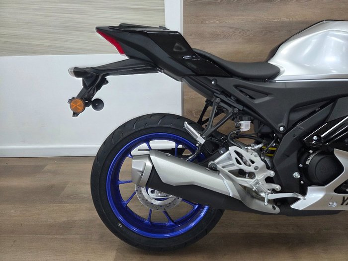 2024 Yamaha YZF-R15M