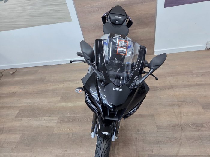 2024 Yamaha YZF-R15M