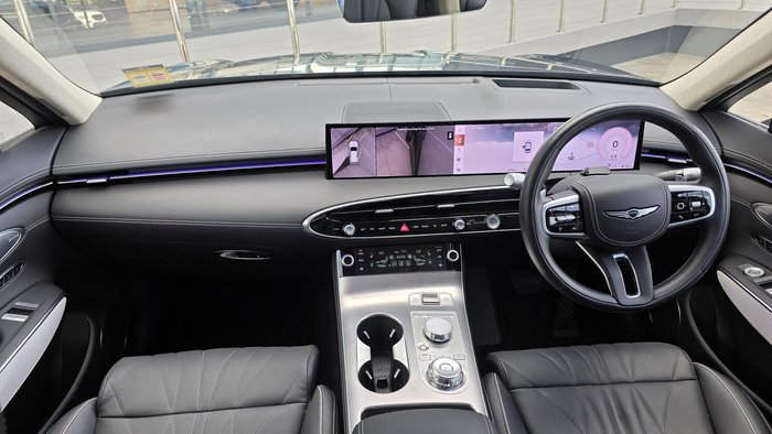 2025 Genesis GV70 2.5T SIGNATURE