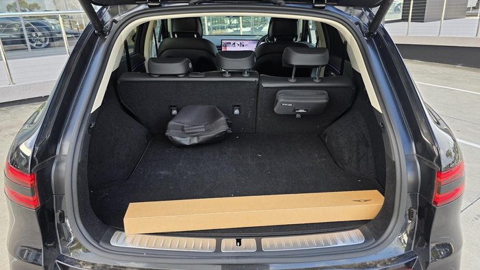 2025 Genesis GV70 2.5T SIGNATURE