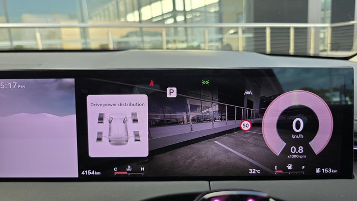 2025 Genesis GV70 2.5T SIGNATURE