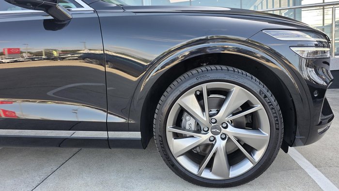 2024 Genesis GV70 2.5T AWD