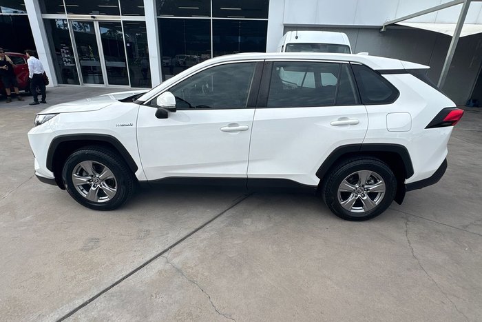 2022 Toyota RAV4 GX