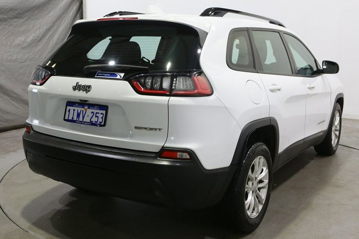 2019 Jeep Cherokee Sport