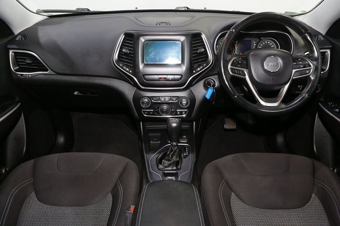 2019 Jeep Cherokee Sport