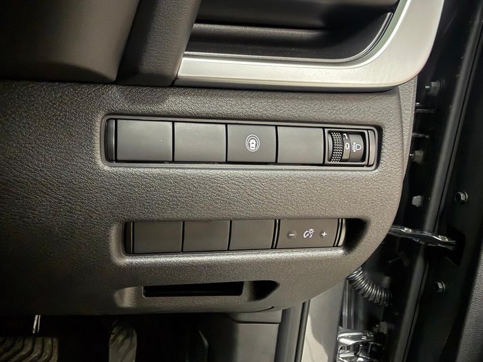 2026 Nissan X-TRAIL ST T33 MY26 Gun Metallic