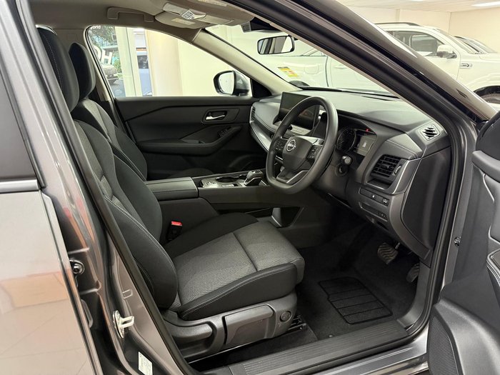 2026 Nissan X-TRAIL ST T33 MY26 Gun Metallic