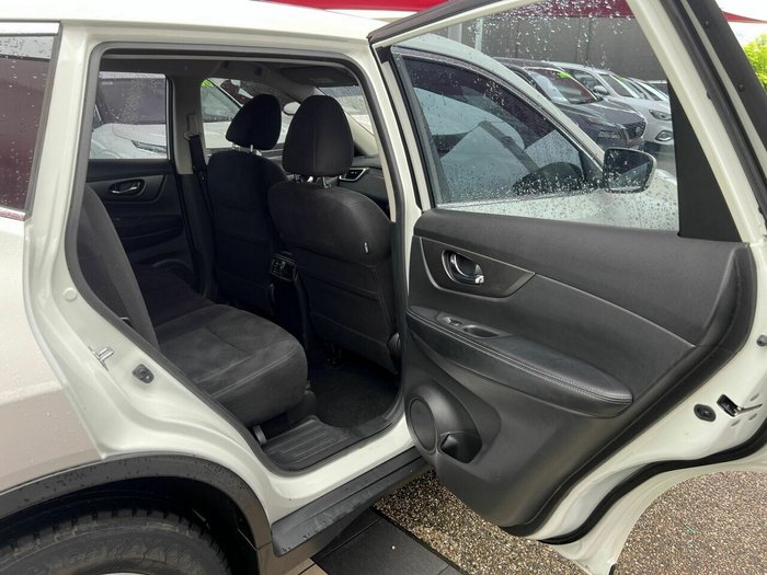 2014 Nissan X-TRAIL ST