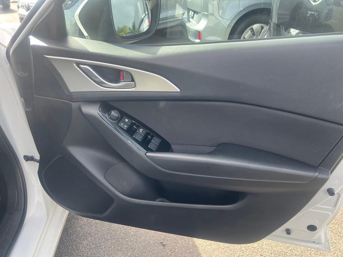 2018 Mazda 3 Maxx Sport