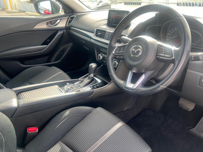 2018 Mazda 3 Maxx Sport