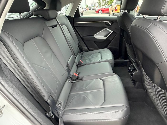 2024 Audi Q3 35 TFSI S line