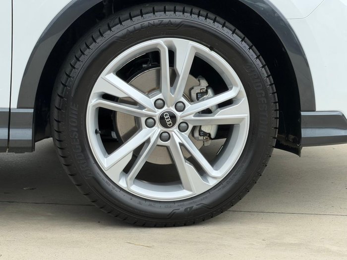 2024 Audi Q3 35 TFSI S line