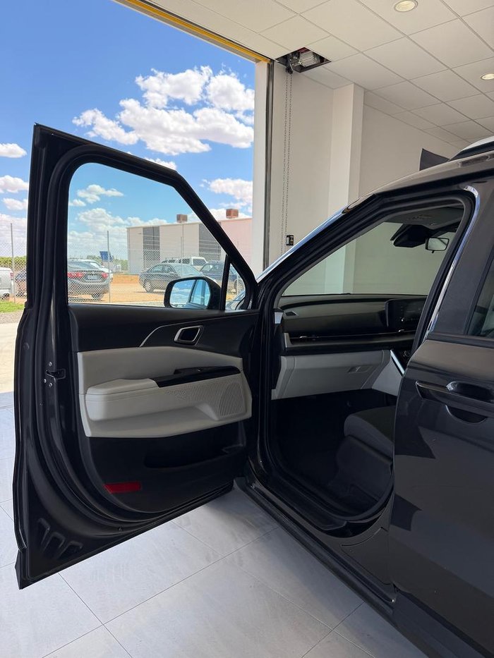 2022 Kia Carnival S
