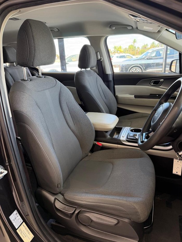 2022 Kia Carnival S
