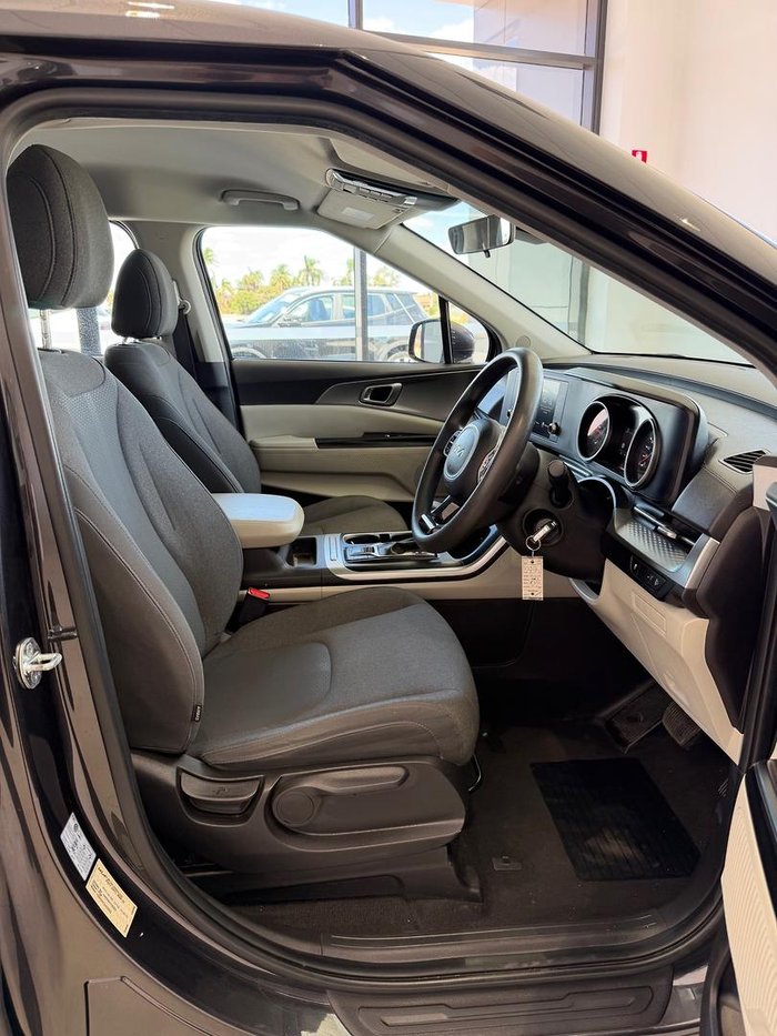 2022 Kia Carnival S