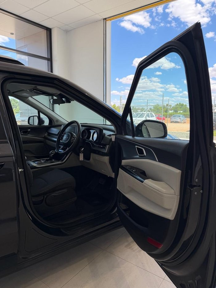 2022 Kia Carnival S