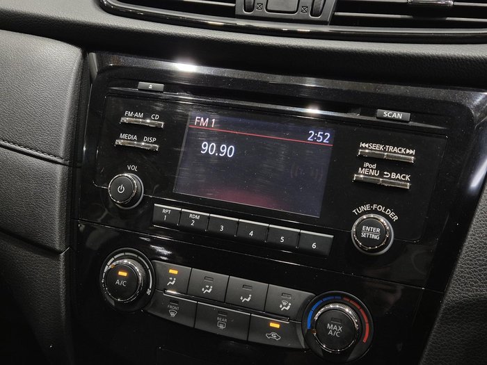 2019 Nissan X-TRAIL ST