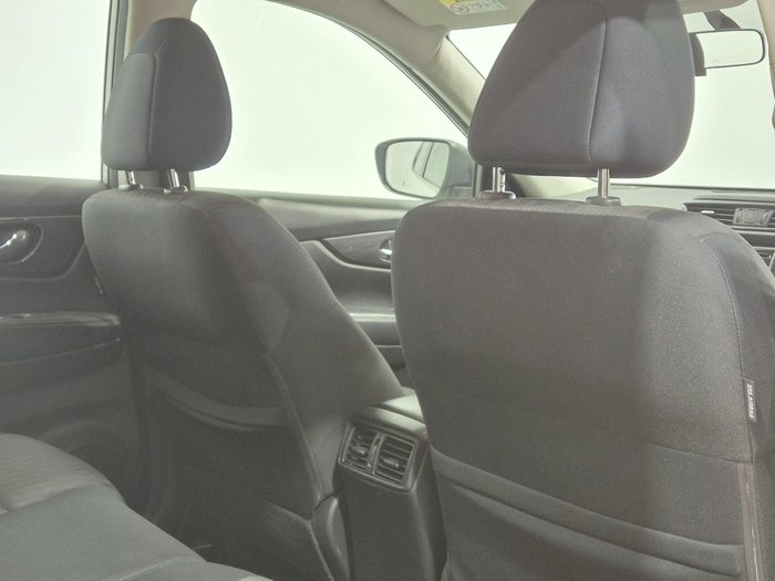 2019 Nissan X-TRAIL ST