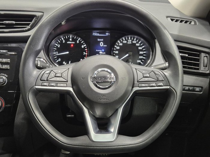 2019 Nissan X-TRAIL ST