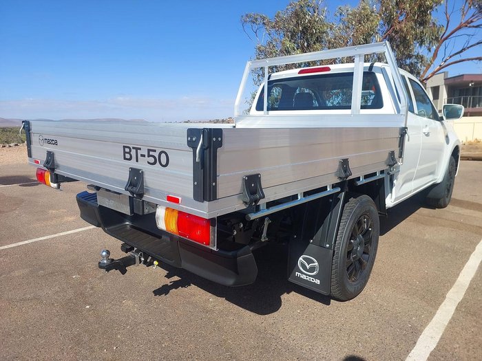 2025 Mazda BT-50 XT