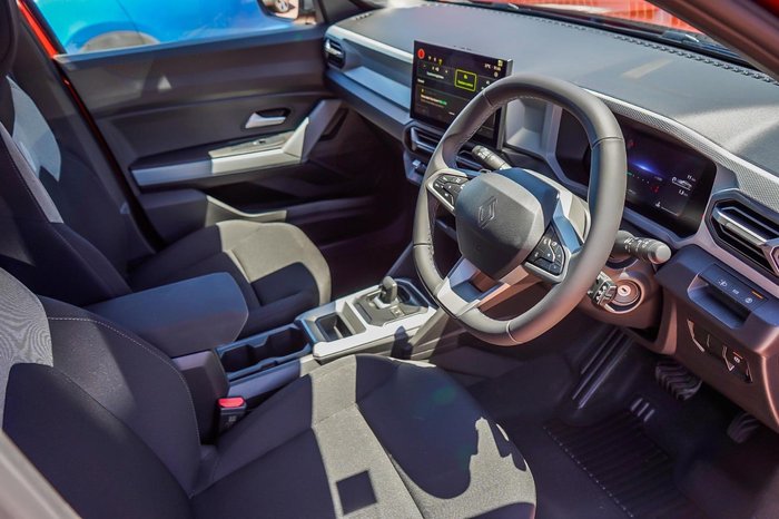 2025 Renault Duster Evolution