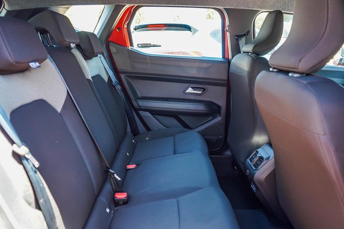 2025 Renault Duster Evolution