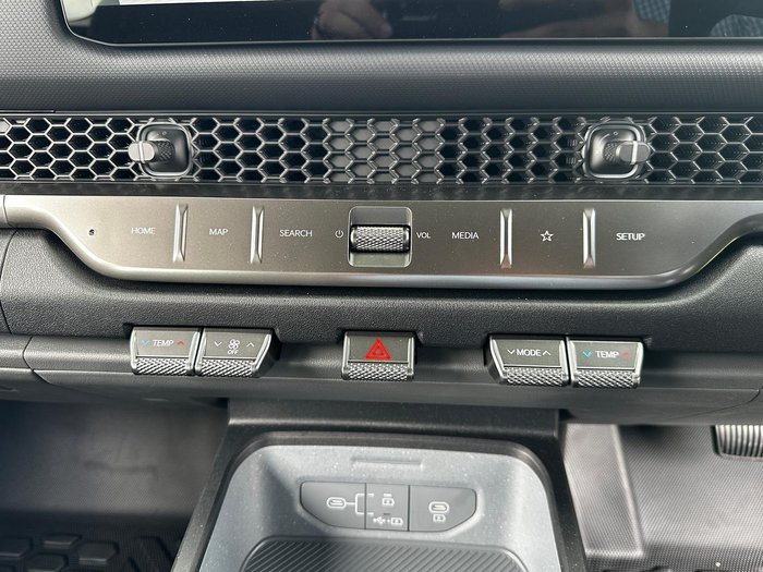 2025 Kia Tasman SX TK MY26 4X4 Dual Range Aurora Black