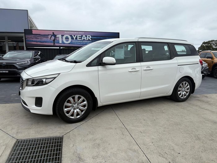 2017 Kia Carnival S