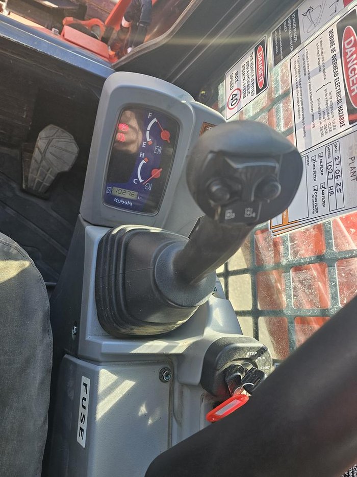 2023 Kubota Svl75