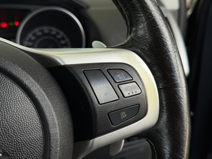 2011 Mitsubishi Outlander VR-X