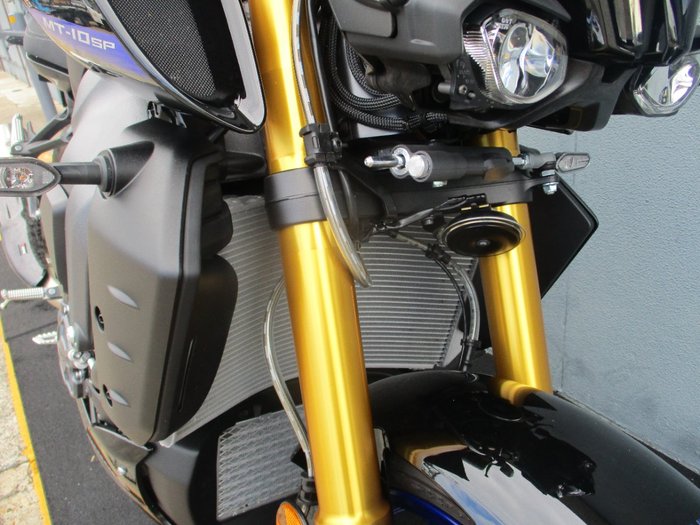 2025 Yamaha MT-10SP BLACK/SILVER