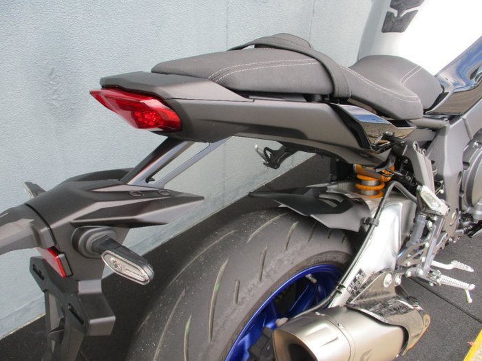 2025 Yamaha MT-10SP BLACK/SILVER